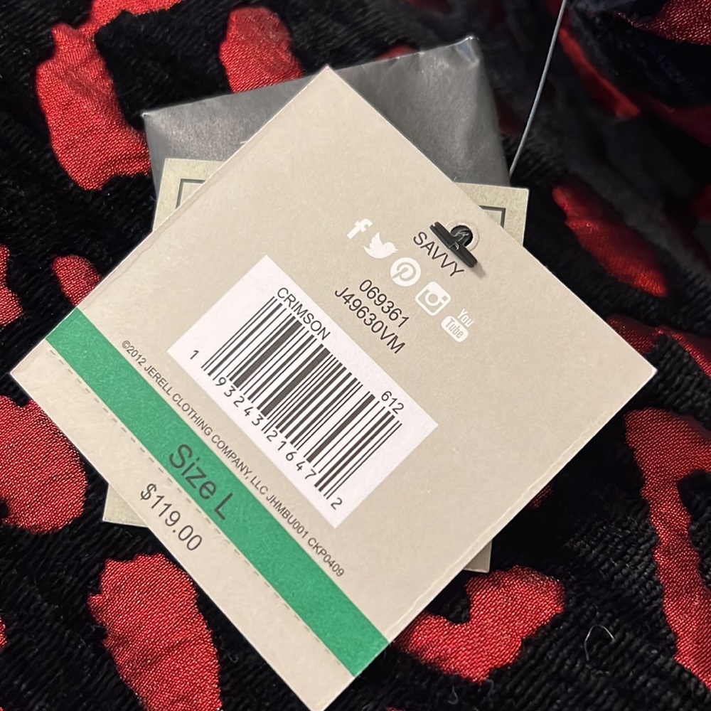 NWT John Mark Black Velvet Red Leopard Button Vest L - Picture 6 of 7